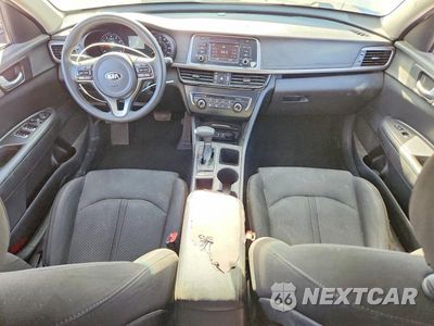 Zdjęcie 8 z 13 samochodu: 2017 KIA OPTIMA LX VIN:5XXGT4L33HG128441 - miniatura