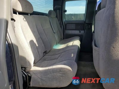 Zdjęcie 10 z 12 samochodu: 2006 CHEVROLET SILVERADO K1500 VIN:1GCEK19Z06Z123695 - miniatura