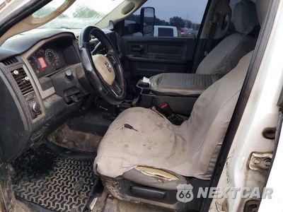 Zdjęcie 7 z 12 samochodu: 2012 DODGE RAM 3500 ST VIN:3C7WDTCL5CG123477 - miniatura