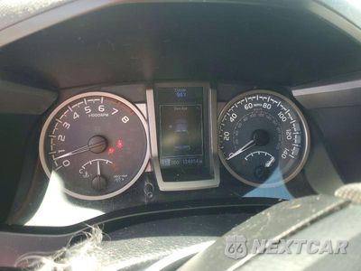 Zdjęcie 9 z 12 samochodu: 2019 TOYOTA TACOMA SR5 V6 VIN:3TMCZ5AN3KM281222 - miniatura