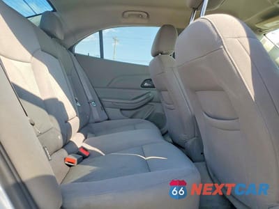 Zdjęcie 10 z 12 samochodu: 2015 CHEVROLET MALIBU LS VIN:1G11B5SL2FF111411 - miniatura
