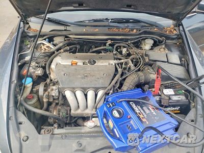 Zdjęcie 11 z 12 samochodu: 2005 HONDA ACCORD LX VIN:1HGCM56465A024802 - miniatura