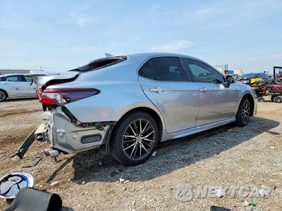 Trzecie zdjęcie samochodu z tyłu: 2023 TOYOTA CAMRY SE VIN:4T1G11AK0PU827254 - miniatura