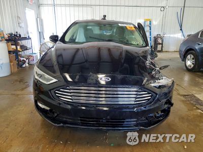 Piąte zdjęcie samochodu w środku: 2017 FORD FUSION SE PHEV VIN:3FA6P0PU9HR363073 - miniatura