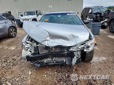 Piąte zdjęcie samochodu w środku: 2014 TOYOTA CAMRY XLE VIN:4T4BF1FK2ER338930 - miniatura