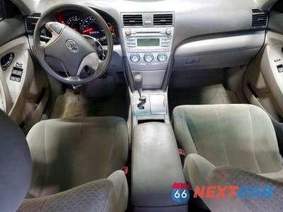 Zdjęcie 8 z 12 samochodu: 2009 TOYOTA CAMRY BASE VIN:4T1BE46K19U400614 - miniatura
