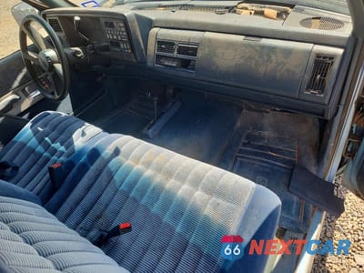 Zdjęcie 8 z 12 samochodu: 1992 CHEVROLET GMT-400 K1500 VIN:2GCEK19KXN1248410 - miniatura