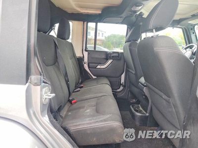 Zdjęcie 10 z 12 samochodu: 2015 JEEP WRANGLER UNLIMITED SAHARA VIN:1C4BJWEG5FL626777 - miniatura