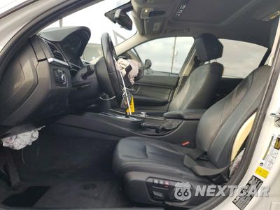Zdjęcie 7 z 12 samochodu: 2013 BMW 328 XI VIN:WBA3B3C58DF530247 - miniatura
