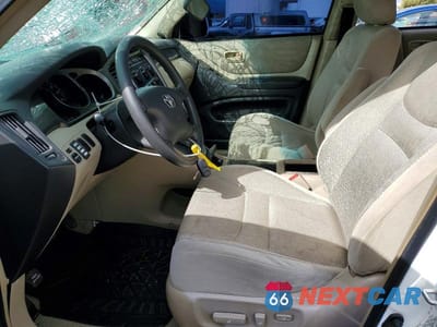 Zdjęcie 7 z 13 samochodu: 2003 TOYOTA HIGHLANDER BASE VIN:JTEGD21A530055713 - miniatura