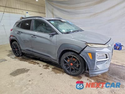 Czwarte zdjęcie samochodu z boku: 2021 HYUNDAI KONA NIGHT VIN:KM8K6CA54MU705753 - miniatura