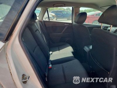 Zdjęcie 10 z 12 samochodu: 2013 MAZDA 3 I VIN:JM1BL1LP9D1842429 - miniatura