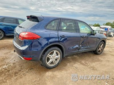 Trzecie zdjęcie samochodu z tyłu: 2012 PORSCHE CAYENNE S HYBRID VIN:WP1AE2A26CLA92458 - miniatura