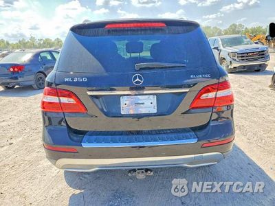 Zdjęcie 6 z 13 samochodu: 2013 MERCEDES-BENZ ML 350 BLUETEC VIN:4JGDA2EBXDA236980 - miniatura