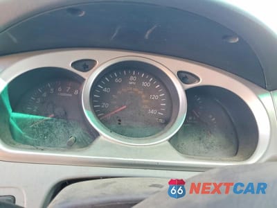 Zdjęcie 9 z 13 samochodu: 2004 TOYOTA HIGHLANDER BASE VIN:JTEDP21A340042325 - miniatura