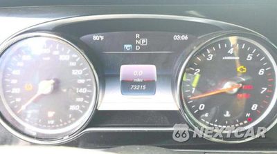 Zdjęcie 8 z 13 samochodu: 2017 MERCEDES-BENZ E 300 4MATIC VIN:WDDZF4KB8HA244034 - miniatura