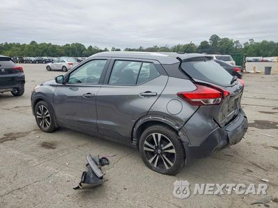 Drugie zdjęcie samochodu z przodu: 2018 NISSAN KICKS SV VIN:3N1CP5CU9JL508821 - miniatura