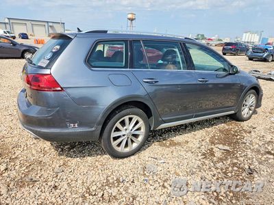 Trzecie zdjęcie samochodu z tyłu: 2017 VOLKSWAGEN GOLF ALLTRACK S VIN:3VWH17AU0HM509747 - miniatura