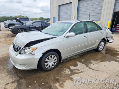 2005 TOYOTA CAMRY LE 4T1BE32K45U508526 - główne zdjęcie licytacji z USA - miniatura
