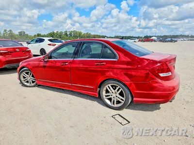 Drugie zdjęcie samochodu z przodu: 2013 MERCEDES-BENZ C 250 VIN:WDDGF4HB0DF997018 - miniatura