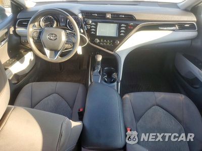 Zdjęcie 8 z 12 samochodu: 2019 TOYOTA CAMRY LE VIN:4T1B11HKXKU298470 - miniatura