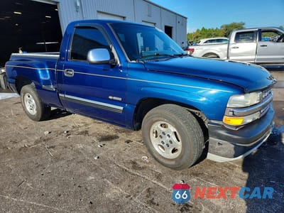 Czwarte zdjęcie samochodu z boku: 2000 CHEVROLET SILVERADO C1500 VIN:1GCEC14VXYZ268005 - miniatura