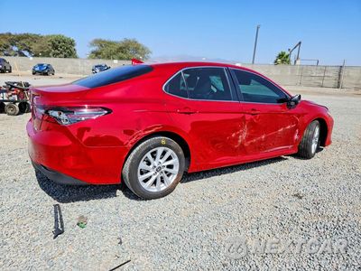 Trzecie zdjęcie samochodu z tyłu: 2024 TOYOTA CAMRY LE VIN:4T1C11AK1RU264619 - miniatura