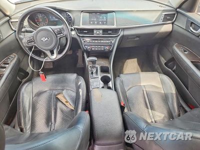 Zdjęcie 8 z 12 samochodu: 2018 KIA OPTIMA EX VIN:5XXGU4L32JG217243 - miniatura