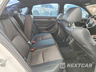 Zdjęcie 10 z 13 samochodu: 2021 HONDA ACCORD LX VIN:1HGCV1F1XMA016647 - miniatura
