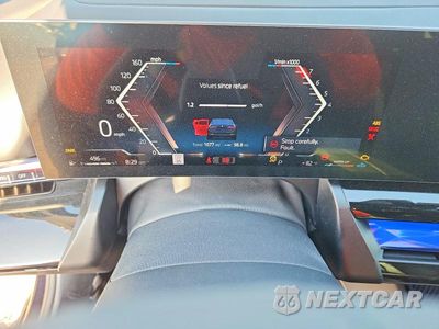 Zdjęcie 9 z 12 samochodu: 2027 BMW 530 I VIN:WBA43FJ06VCY60255 - miniatura