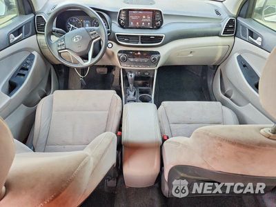 Zdjęcie 8 z 13 samochodu: 2019 HYUNDAI TUCSON VALUE VIN:KM8J33A43KU023925 - miniatura