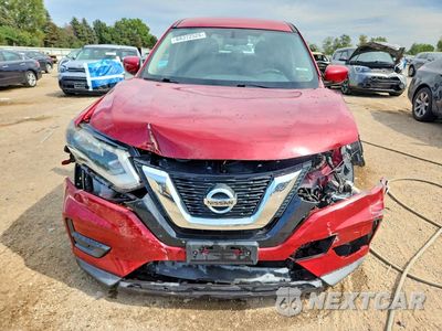 Piąte zdjęcie samochodu w środku: 2017 NISSAN ROGUE S VIN:JN8AT2MT5HW395012 - miniatura