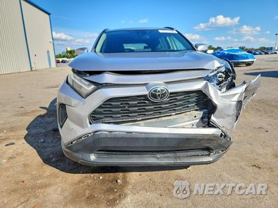 Piąte zdjęcie samochodu w środku: 2022 TOYOTA RAV4 XLE VIN:2T3W1RFVXNC174693 - miniatura