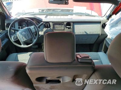 Zdjęcie 8 z 14 samochodu: 2013 FORD F350 SUPER DUTY VIN:1FD8W3BT8DEB53708 - miniatura