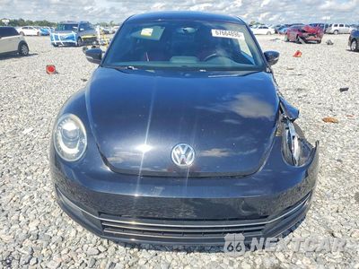 Piąte zdjęcie samochodu w środku: 2012 VOLKSWAGEN BEETLE TURBO VIN:3VWVA7AT0CM661336 - miniatura