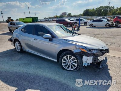 Czwarte zdjęcie samochodu z boku: 2023 TOYOTA CAMRY LE VIN:4T1C11AK4PU174605 - miniatura