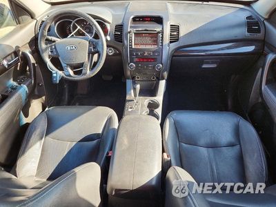 Zdjęcie 8 z 13 samochodu: 2011 KIA SORENTO EX VIN:5XYKUDA19BG013628 - miniatura