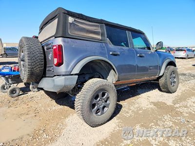 Trzecie zdjęcie samochodu z tyłu: 2022 FORD BRONCO BASE VIN:1FMDE5BH4NLA82142 - miniatura