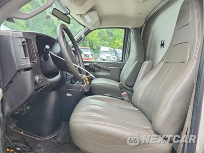 Zdjęcie 7 z 14 samochodu: 2020 CHEVROLET EXPRESS BOX TRUCK VIN:1HA6GUCG4LN012001 - miniatura