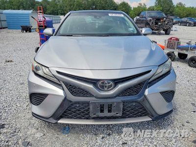 Piąte zdjęcie samochodu w środku: 2018 TOYOTA CAMRY XSE VIN:4T1B61HK8JU106186 - miniatura