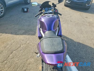 Zdjęcie 6 z 9 samochodu: 2004 SUZUKI GSX-R600 K VIN:JS1GN7CA142103798 - miniatura