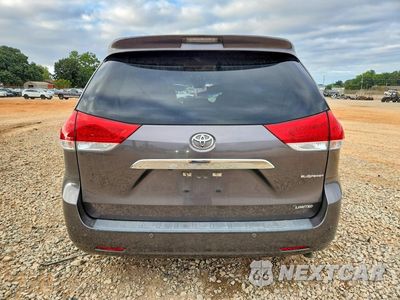 Zdjęcie 6 z 14 samochodu: 2013 TOYOTA SIENNA LIMITED 7-PASSENGER VIN:5TDYK3DC8DS308474 - miniatura