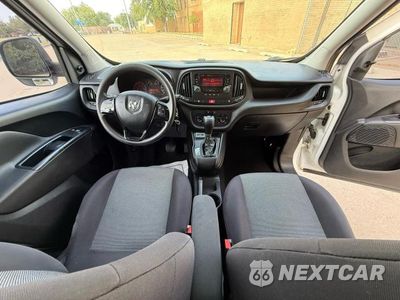Zdjęcie 9 z 10 samochodu: 2016 RAM PROMASTER CITY VIN:ZFBERFAT7G6B20978 - miniatura