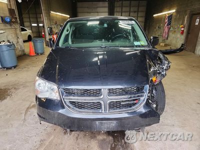 Piąte zdjęcie samochodu w środku: 2019 DODGE GRAND CARAVAN SE VIN:2C4RDGBG6KR784367 - miniatura