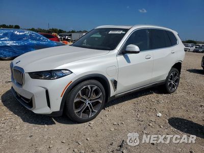 2026 BMW X5 XDRIVE50E 5UX43EU02T9110157 - główne zdjęcie licytacji z USA - miniatura