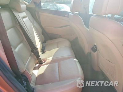 Zdjęcie 11 z 13 samochodu: 2016 HYUNDAI TUCSON LIMITED VIN:KM8J33A22GU144189 - miniatura