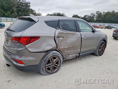 Trzecie zdjęcie samochodu z tyłu: 2017 HYUNDAI SANTA FE SPORT 2.4L VIN:5XYZTDLB0HG403890 - miniatura