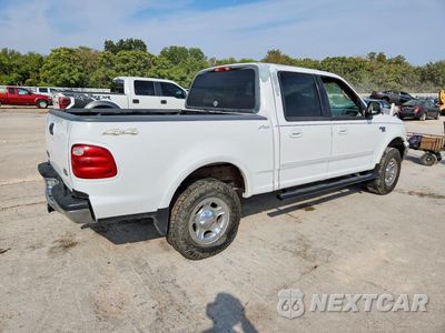 Trzecie zdjęcie samochodu z tyłu: 2001 FORD F150 SUPERCREW VIN:1FTRW08L41KE92817 - miniatura