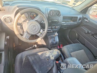 Zdjęcie 8 z 12 samochodu: 2014 JEEP PATRIOT SPORT VIN:1C4NJPBB6ED797140 - miniatura