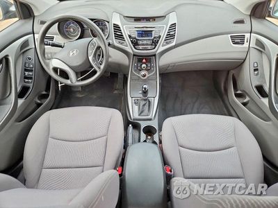 Zdjęcie 8 z 12 samochodu: 2016 HYUNDAI ELANTRA SE VIN:KMHDH4AE8GU517105 - miniatura